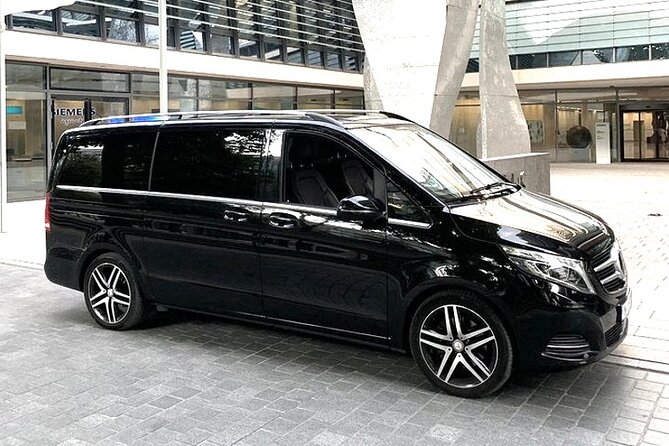 Arrival Transfer: Seattle Airport SEA to Seattle by SUV - Key highlights at a glance