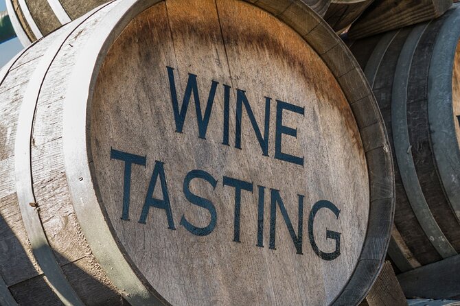 Bainbridge Island Discovery and Wine Tour - Ferry-to-Island Touring, Without the Big Bus Feel