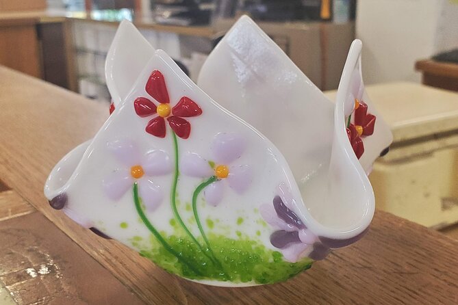 Break It and Make It: A Glass Fusing Session in Everett - Breaking glass and designing with intention (without overthinking)