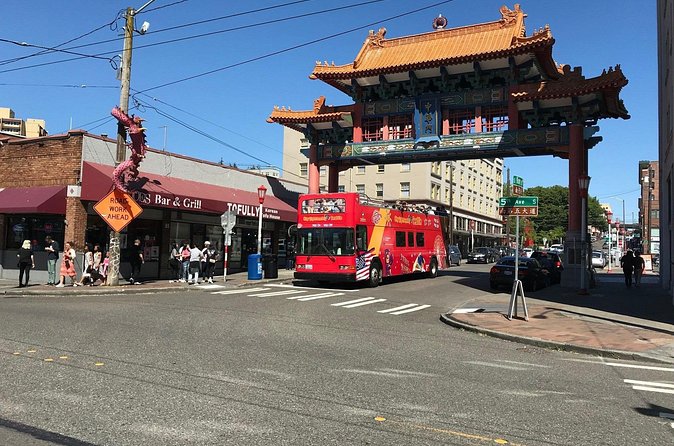City Sightseeing Seattle HOHO Bus Tour + Bookable Extras - Pike Place Market, Pike Brewing, the Seattle Art Museum, and the Original Starbucks