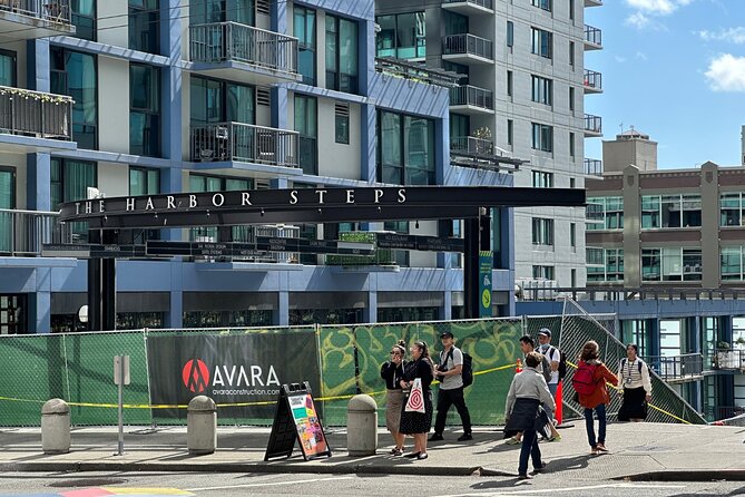Downtown Seattle Self-Guided Walking Audio Tour - Stop 11 to 12: Gum Wall traditions and Pike Place’s fish market finale