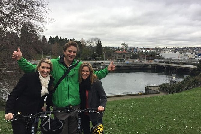 Emerald City Bicycle Tour - Waterfront start: inner-city trails and a fast intro to Seattle