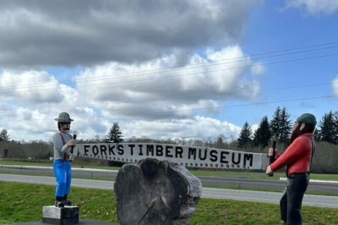 Forks Town, Twilight Movie, Olympic Small Group 1 Day Tour - Rialto Beach: Driftwood, Sea Stacks, and the Right Kind of Walking