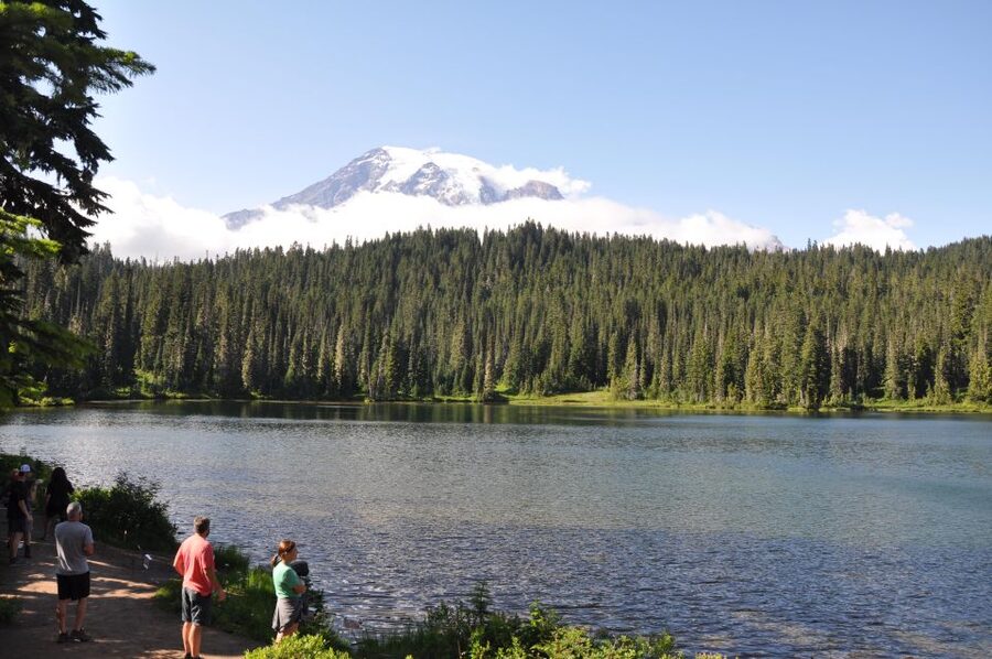 From Seattle: Customized Mount Rainier Tour - Paradise area: your main 2-hour window for views, visitors, and self-guided wandering