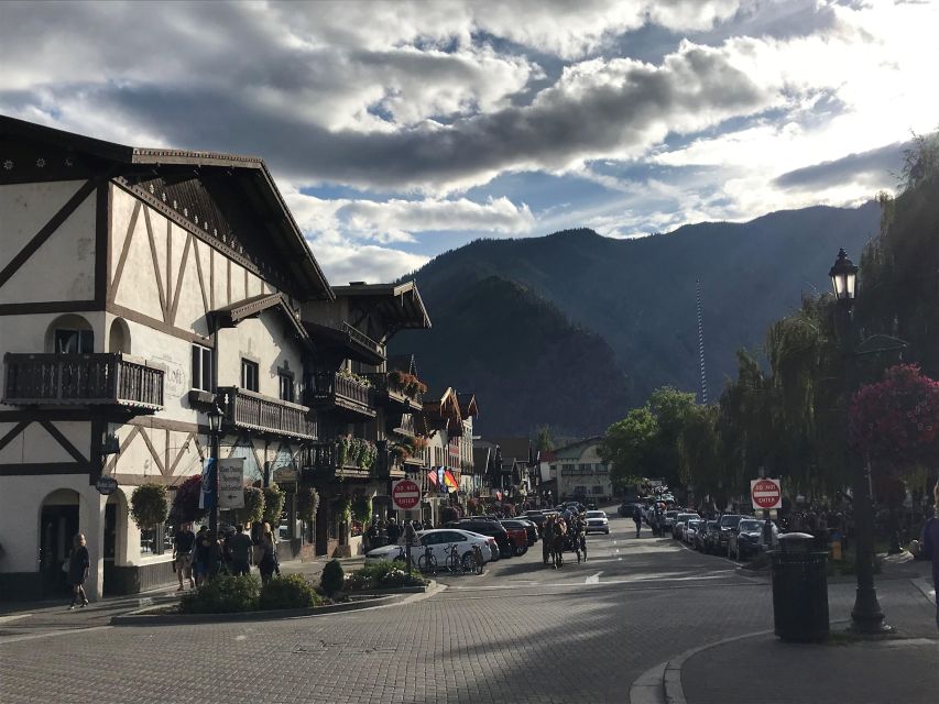 From Seattle: Day Trip Through The Cascades to Leavenworth - Snoqualmie Pass forest walk or snowshoe, beginner-focused and condition-based