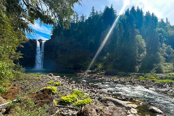 From Seattle: Private Snoqualmie Falls Tour - Snoqualmie Falls in about 1 hour: upper and lower deck views that teach you how to look