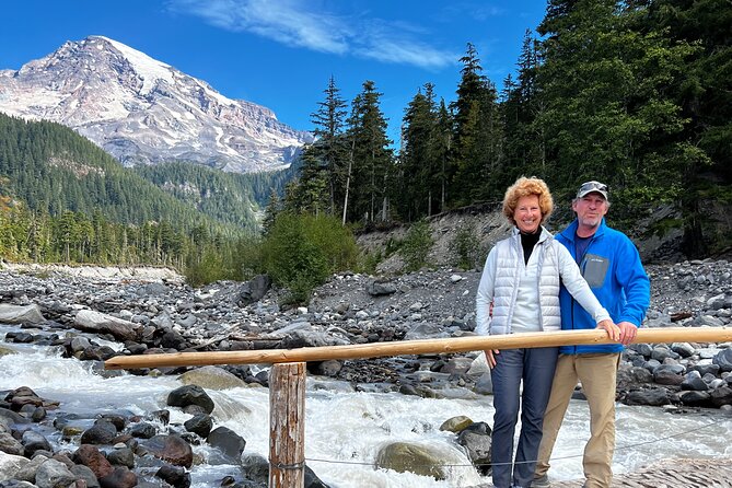 From Seattle: Private Tour to Mt. Rainier - Starting Point in Seattle: Grass Blades and a 7:00 AM Plan