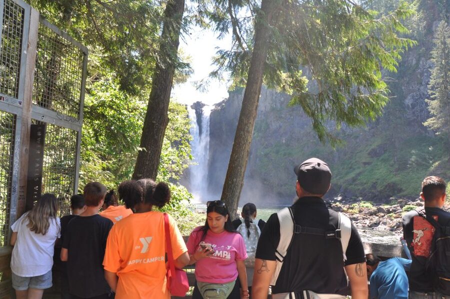 From Seattle: Snoqualmie Falls and Wineries Tour w/ Transfer - Who this tour fits best, and who should skip it