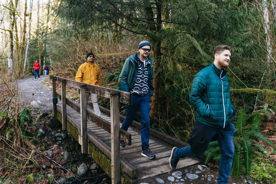 From Seattle: Visit Snoqualmie Falls and Hike to Twin Falls - What to bring for a comfortable, doable morning