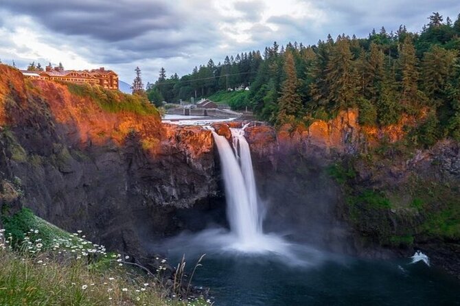 Full Day Seattle's W2 Tour - Wineries and Waterfalls - Private comfort from Bellevue, then a tight scenic loop