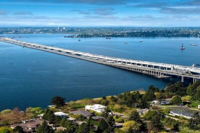 Full Day Seattle’s W2 Tour – Wineries and Waterfalls