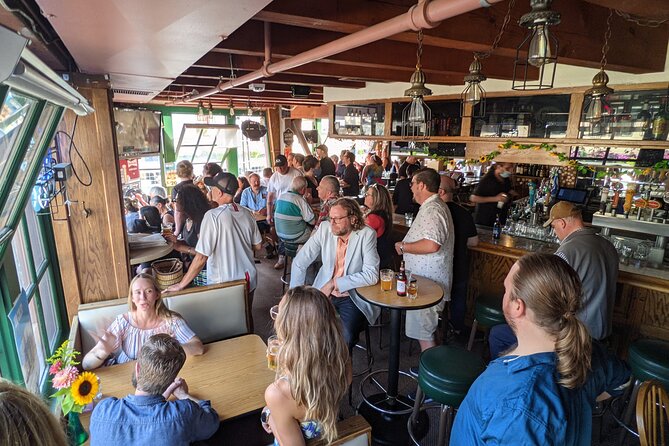 Happy Hour Tour of Pike Place Market - The 5:00 pm plan that makes the market feel different