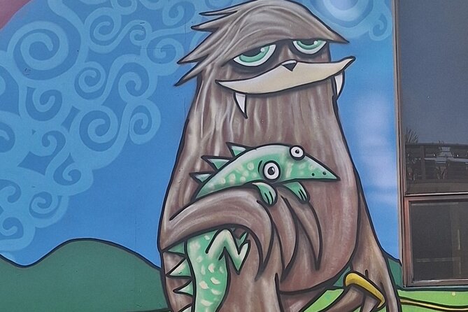 Henry Art Tours-Come See the Fun Side of Seattle Art/Pubs/History - Seattle Waterfront Marketplace: Henry’s Hidden Wizard Gallery and free browsing