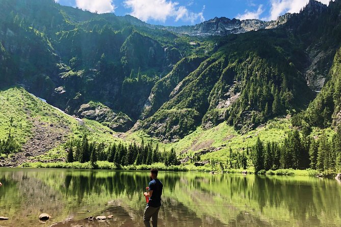 Hike the Gorgeous Trails in Washington - Why This Seattle Hike Feels Planned, Yet Still Flexible