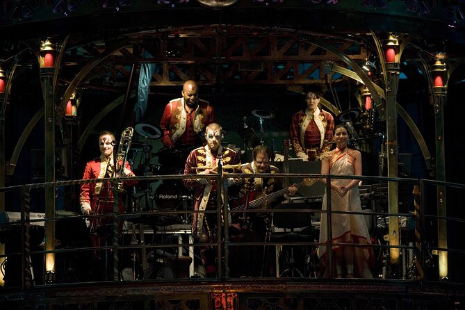 Kooza by Cirque du Soleil: Under the Big Top in Seattle, WA - Timing: Mobile Tickets and a Short, Focused Evening
