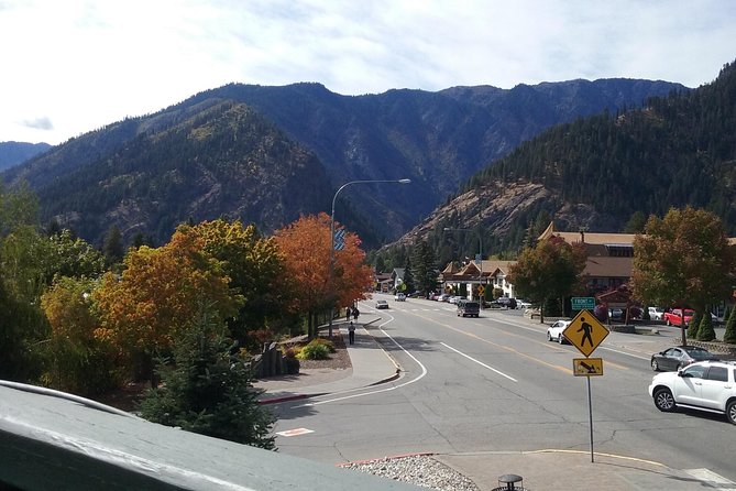 Luxury Leavenworth Day Trip through the Cascade Mountains - Stevens Pass Scenic Byway: the second drive that feels like sightseeing