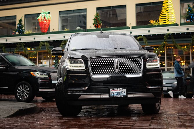 Luxury SUV Airport Transfer for Alaska Cruises (Max Group of 6) - The Fleet: Lincoln Navigator, Chevy Suburban, Volvo XC90