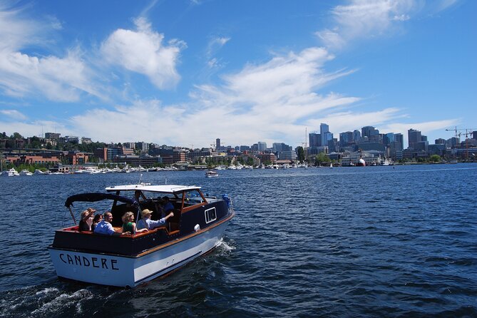 One-Hour Private Seattle Sightseeing Cruise - BYOB! - Lake Union Loop: Seaplanes, Boats, Floating Homes, and Real Water Life