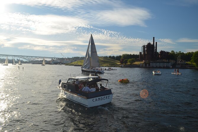 One-Hour Private Seattle Sightseeing Cruise - BYOB! - Safety Gear and Captains Who Set a Calm Tone