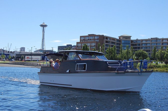One Hour Social Sightseeing Cruise - BYOB! - Price and value: is $59 per person worth it?