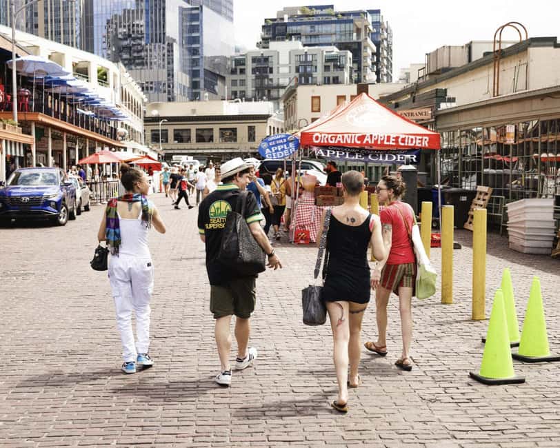 Pike Place Market: Meet the Market - Food and Fun Tour - Walking a 9-acre historic district, without getting lost