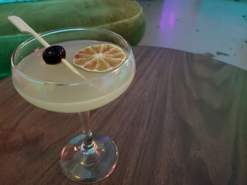 Private Seattle Tour: Craft Cocktails & Spirits Tasting - Aurora Bridge Waterways and the Story Behind Lake Union