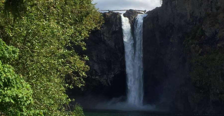 Private SUV Snoqualmie Falls Tour - The Seattle Pickup and The Drive Out to Snoqualmie Falls