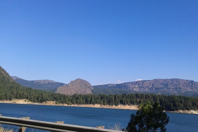Scenic Landscapes Northwest Geology - Ice Age Floods Tour - The drive through wheat country and Ice Age rocks