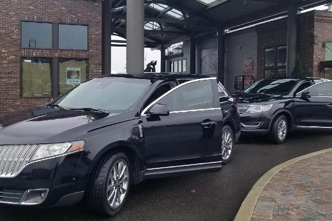 Seattle Airport Transportation TO/FROM Anacortes Ferry Terminal - Where You Meet the Driver: Ferry Terminal, Residence, or SEA