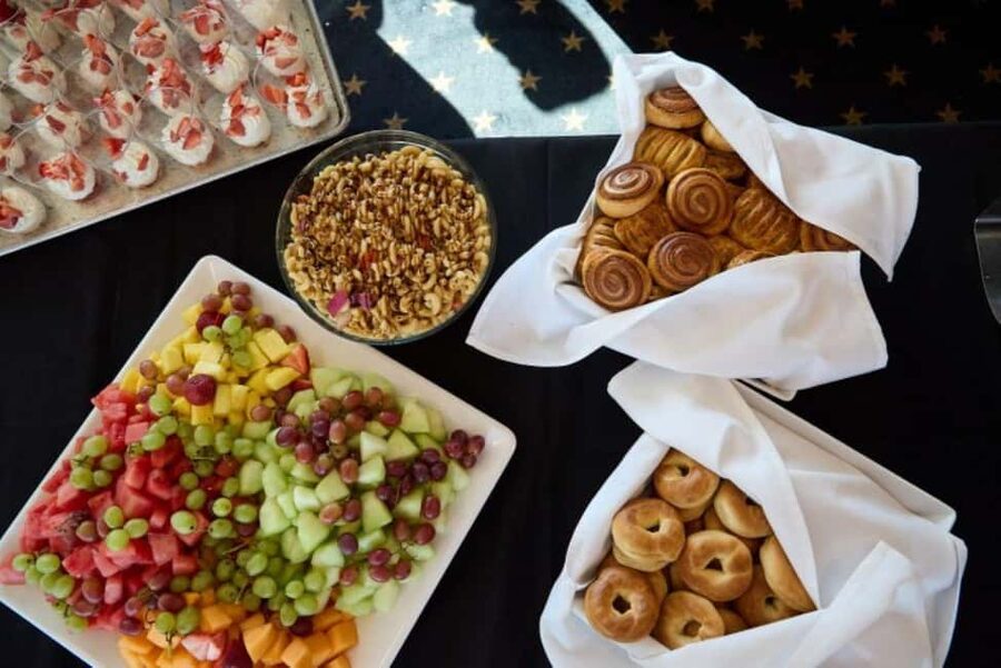 Seattle: Brunch Cruise - Why a Seattle Brunch Cruise Beats Eating on Dry Land