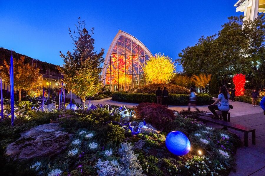 Seattle: Chihuly Garden and Glass Entry Ticket - Eight interior galleries plus outdoor glass garden, how to enjoy without rushing