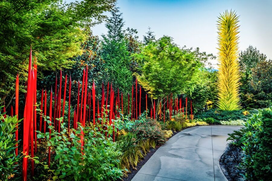 Seattle: Chihuly Garden and Glass Entry Ticket - Gallery Talks, live glass demonstrations, and Chihuly films you can watch at your pace