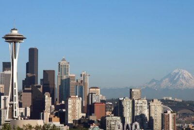 Seattle City and Snoqualmie Falls Half-Day Guided Tour