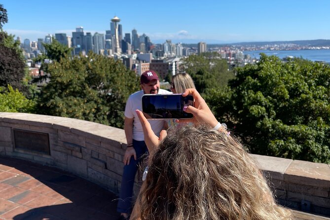Seattle City Tour 3-Hours (Private Tour) - The Troll sculpture stop: quick laughs, instant photo reward
