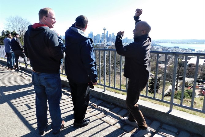 Seattle City Tour - Kerry Park viewpoint: where the weather decides the payoff