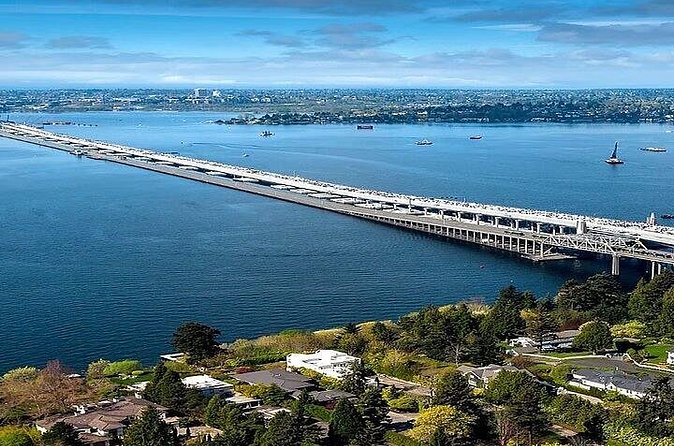 Seattle Customized Private Tour - Food and drinks are not included, so plan your energy