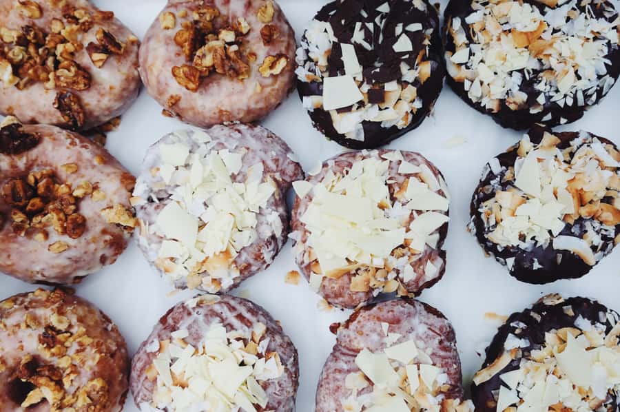 Seattle: Guided Delicious Donut Tour with Tastings - Starting at Top Pot Doughnuts, then walking into downtown sweetness