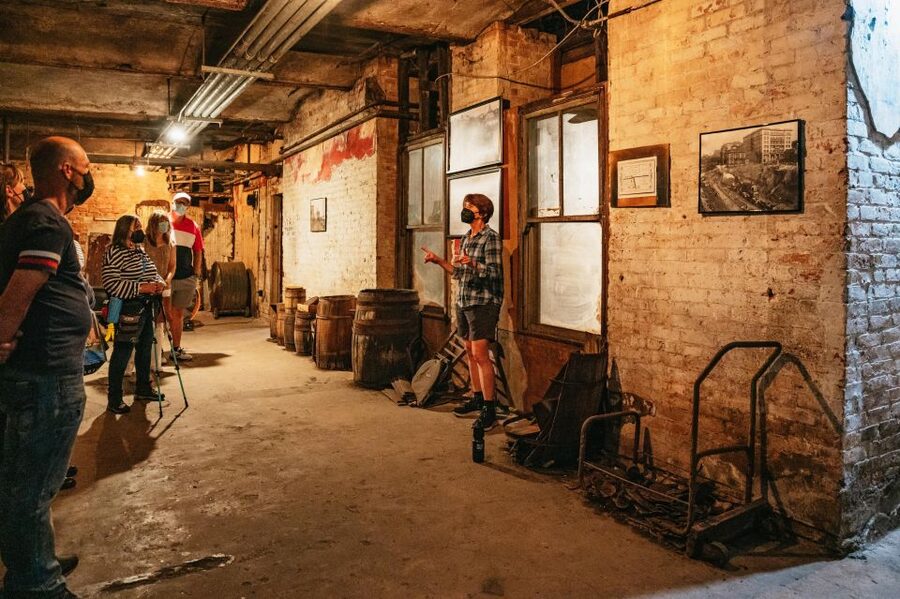 Seattle: Guided Underground Walking Tour - Price and value for a one-hour underground walk