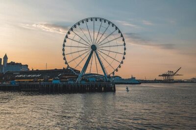 Seattle in a Day Space Needle, Harbor Cruise and Underground Tour