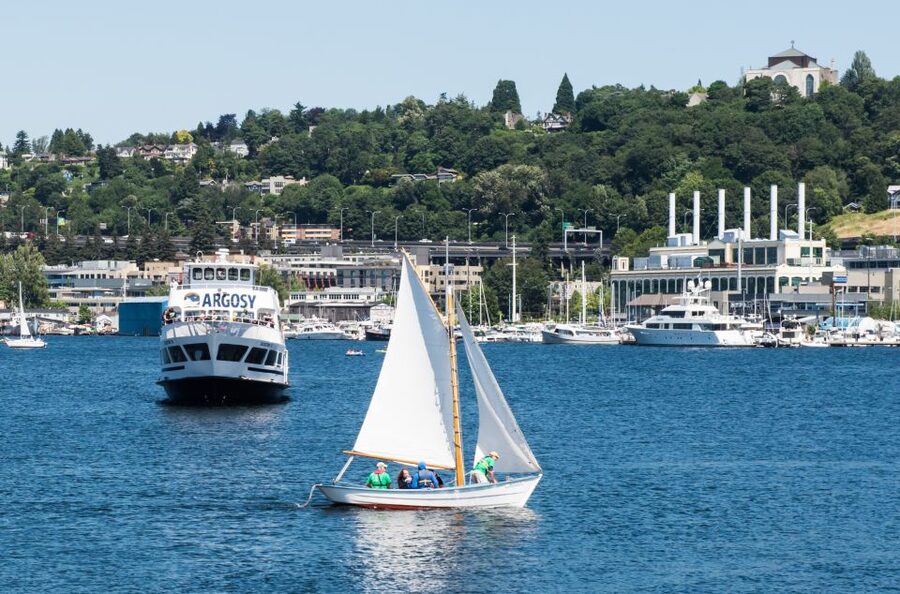 Seattle: Locks Cruise with Local Guide - Where the cruise starts, and what it means for your day plan