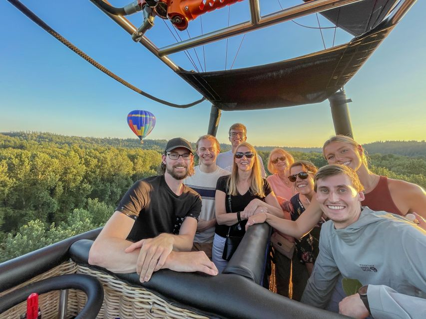 Seattle: Mt. Rainier Sunset Balloon Ride with Champagne - Why small-group ballooning feels like the smart choice
