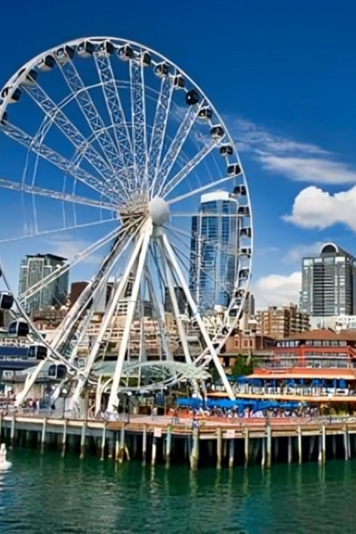 Seattle : Must-See Attractions Walking Tour With A Guide - How Moore Theatre sets you up for a smooth start