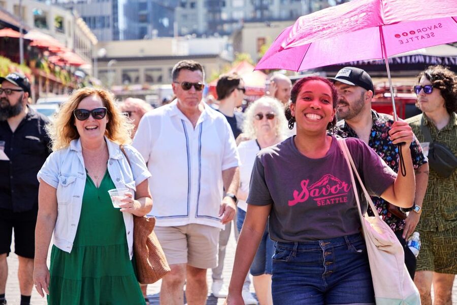 Seattle: Original Food and Culture Tour of Pike Place Market - The 2-hour walk-and-sample format that keeps it fun