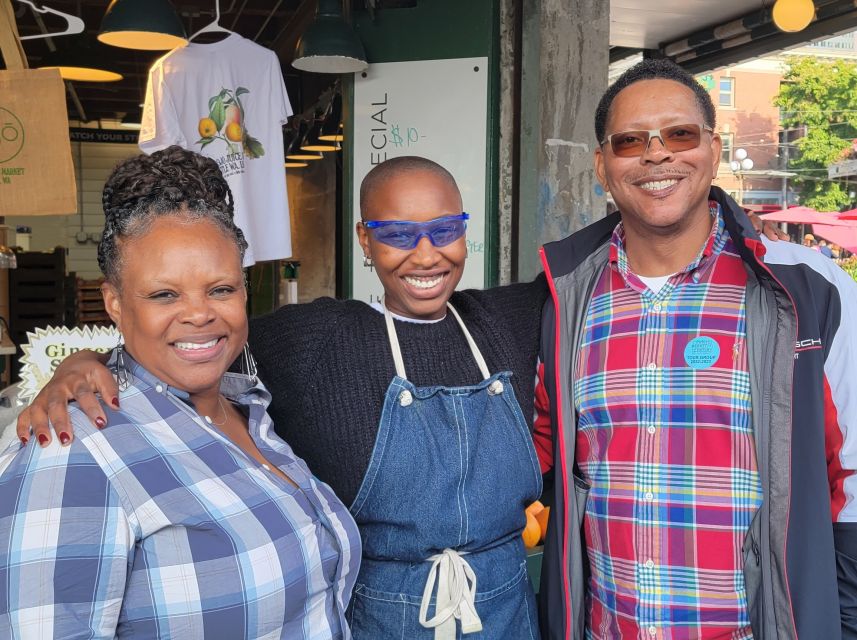 Seattle: Pike Place Market Seafood Tasting Tour - Your Stops and Tastings: Salmon, Clam Chowder, and the Smoked-Scallop Moment