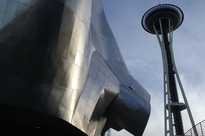 Seattle Private Tour for 2-5 - Pioneer Square: 45 Minutes of Old Streets and Easy Enjoyment