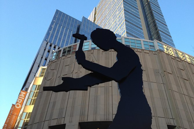 Seattle Scavenger Hunt Adventure - Seattle Art Museum and the Gum Wall: a quirky finish worth aiming for