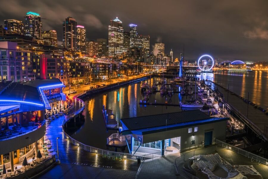 Seattle: Scenic Night Tour with Space Needle & Skywheel - Price and Value: What $189 Covers (and What It Doesn’t)