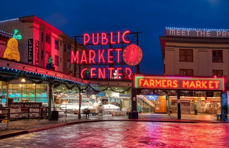 Seattle: Scenic Night Tour with Space Needle & Skywheel - Guide Quality: Timing, Personality, and When You Need More Detail