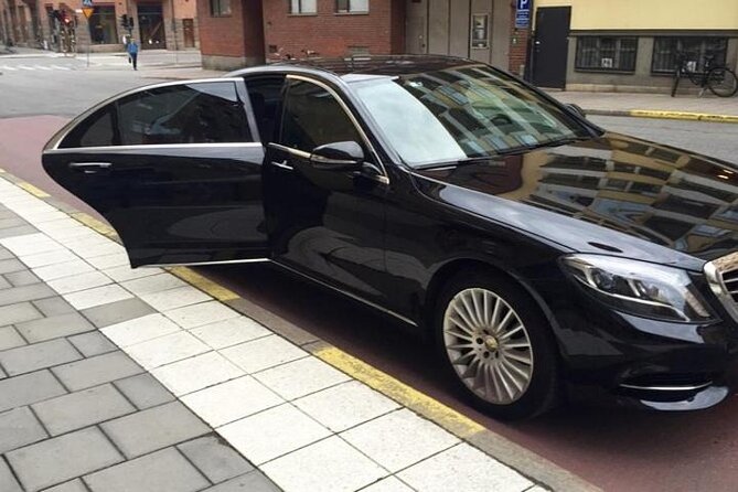 Seattle SEA Airport to Downtown|Pier 91|Bellevue Private Transfer - Price and What You Get From a $41.67 Private Transfer
