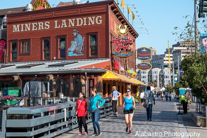 Seattle Sightseeing Scenic Guided Tour and Hop On Hop Off Pass - Stops 6 to 11: Pioneer Square, Chinatown Gate, Panama Tea House, Columbia Center, Library, Westlake